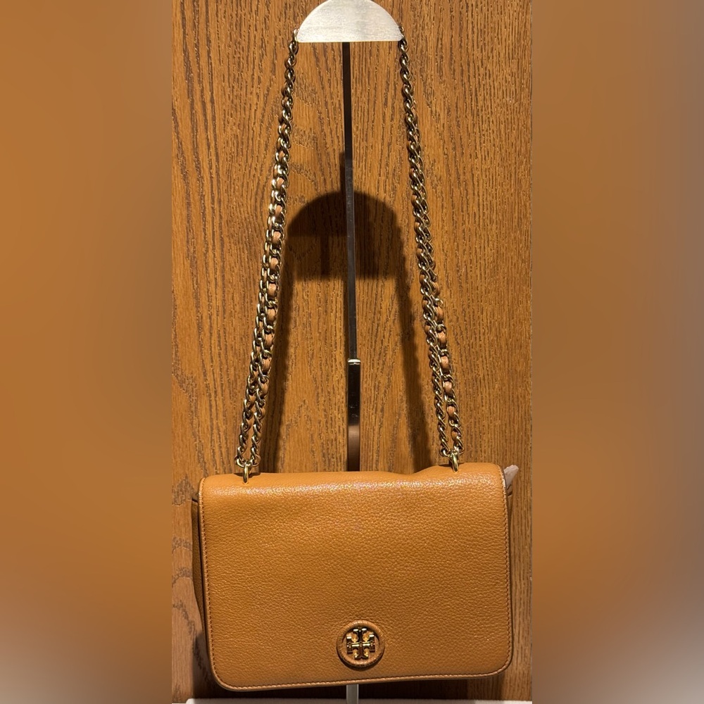 TORY BURCH BROWN MCGRAW HANDBAG
TWO WAY SHOULDER  OR CROSSBODY